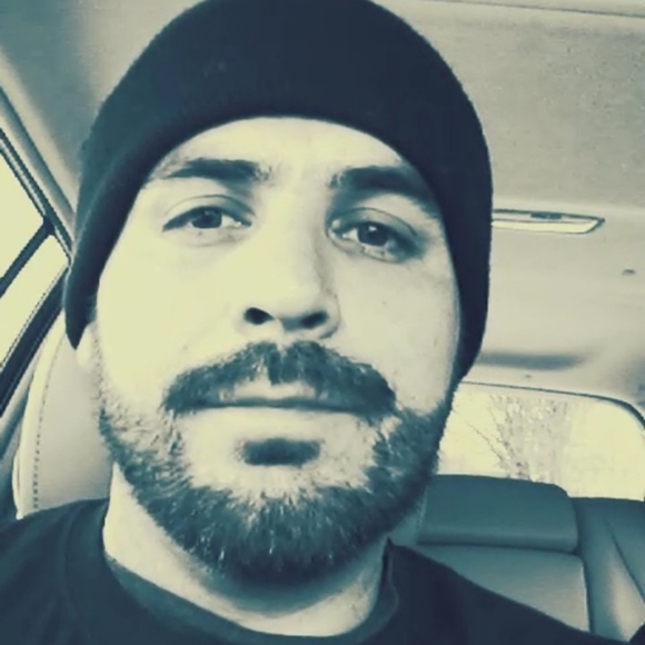 Meet your Posher, Matthew - Picture 2 of 7